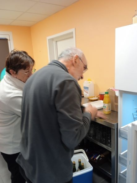 Il reste de la place dans le frigo